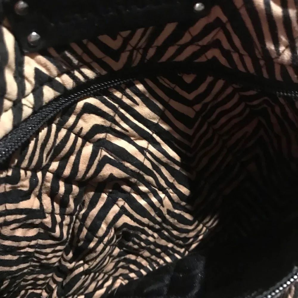 Vera Bradley school backpack excellent  condition  Black and Tan zebra print - Picture 4 of 8